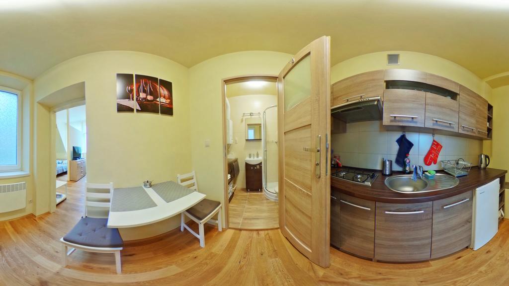 Apartamenty Marco - Stare Miasto - Super Wi Fi คราคูฟ ภายนอก รูปภาพ